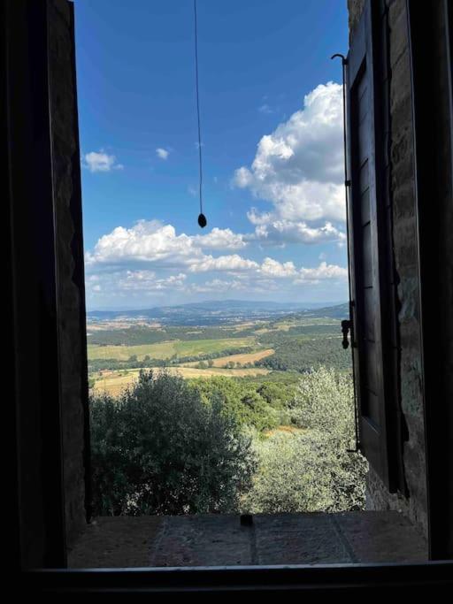 Medieval Tower In Umbria With Swimming Pool Montelagello Εξωτερικό φωτογραφία