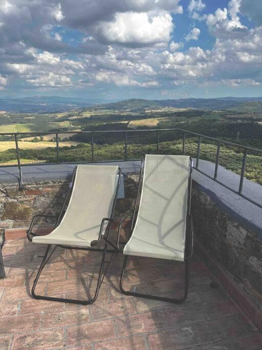 Medieval Tower In Umbria With Swimming Pool Montelagello Εξωτερικό φωτογραφία